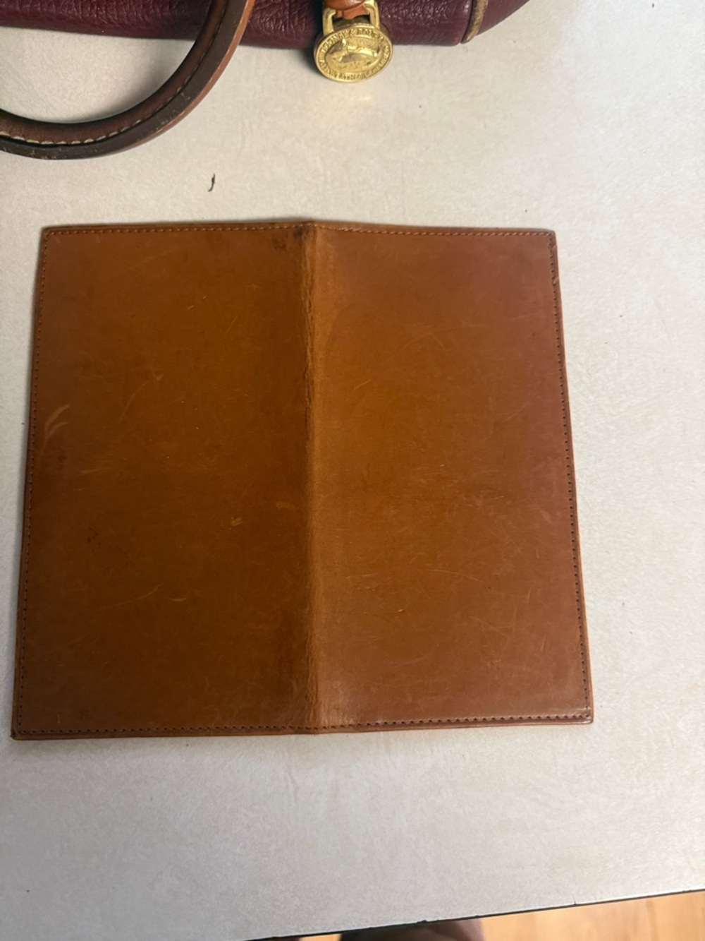 Dooney & Bourke Burgundy Pebble Leather Satchel with Tan Trim VINTAGE β¦οΈπΈπΌπ― - Picture 13 of 14